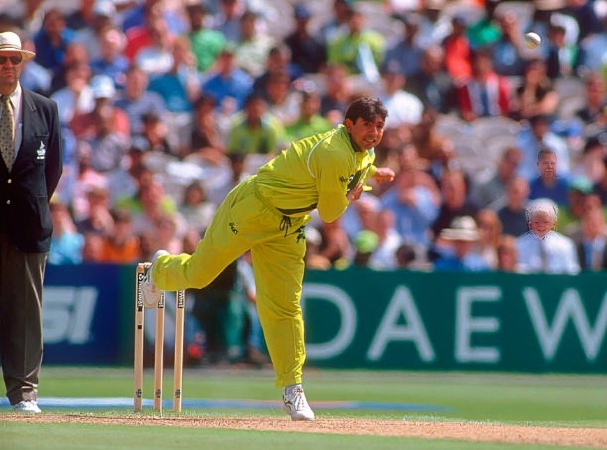 Top 5 Youngest Bowlers to Get 300 International Wickets - Sports Samrath