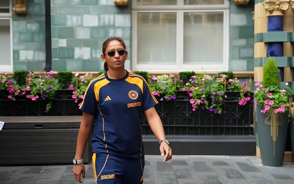 Top 5 Richest Woman Cricketers In The World - Sports Samrath