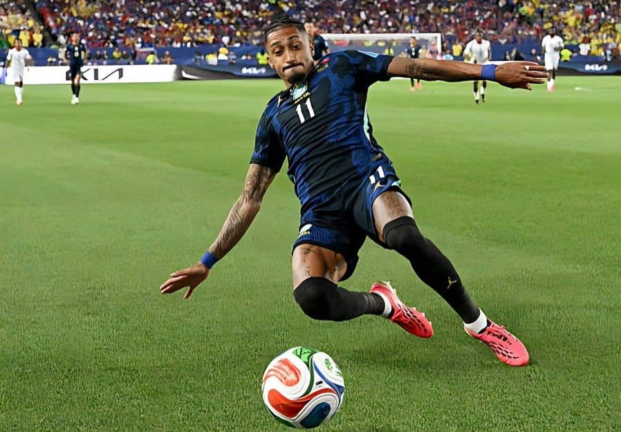 Top 5 Greatest Footballers In The World 2026 - Sports Samrath