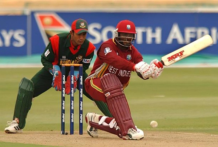 Top 5 Best Cricketers To Have Used MRF Bat 5 Top 5 Best Cricketers To Have Used MRF Bat - Sports Samrath