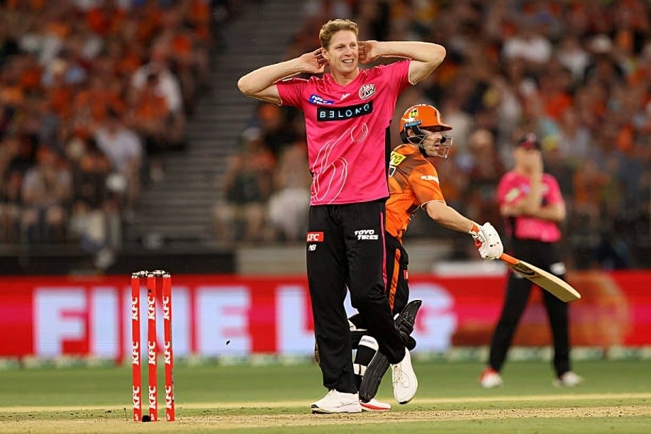 Top 5 Wicket Taker in Big Bash League 2025–26 4 Top 5 Wicket Taker in Big Bash League 2025–26 - Sports Samrath