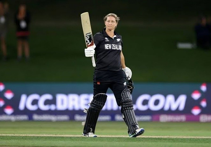 Top 5 Legendary Women Cricketers Who Might Play Their Last T20 World Cup 2026 3 Top 5 Legendary Women Cricketers Who Might Play Their Last T20 World Cup 2026 - Sports Samrath