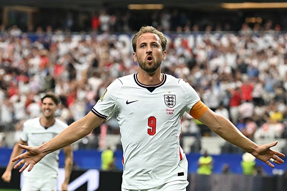 Top 10 Footballers with the Most Goals in International Competitions (2026) 11 Top 10 Footballers with the Most Goals in International Competitions (2026) - Sports Samrath