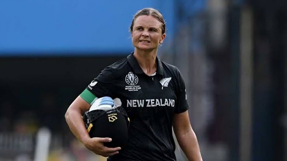 Top 5 Legendary Women Cricketers Who Might Play Their Last T20 World Cup 2026 4 Top 5 Legendary Women Cricketers Who Might Play Their Last T20 World Cup 2026 - Sports Samrath