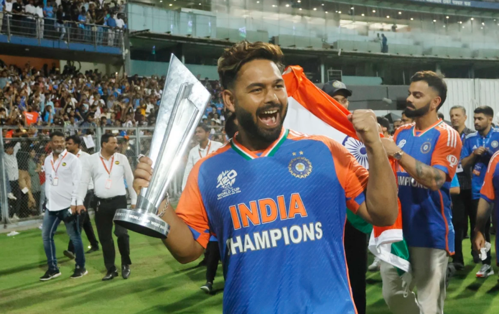 Jersey Number 17 : Rishab Pant 3 Jersey Number 17 : Rishab Pant