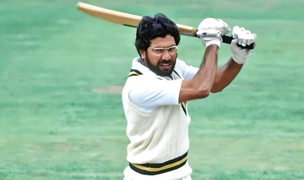Top 10 Batsmen With Most Consecutive Hundreds in ODI History - Sports Samrath