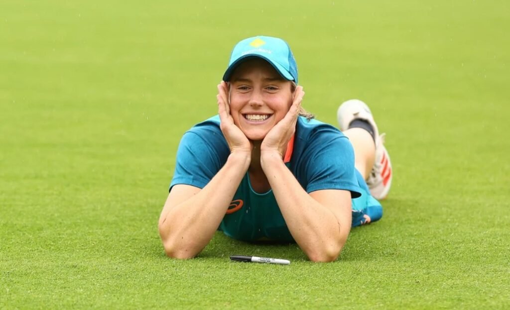 Top 10 Most Beautiful Female Cricketers 12 Most Beautiful Female Cricketers