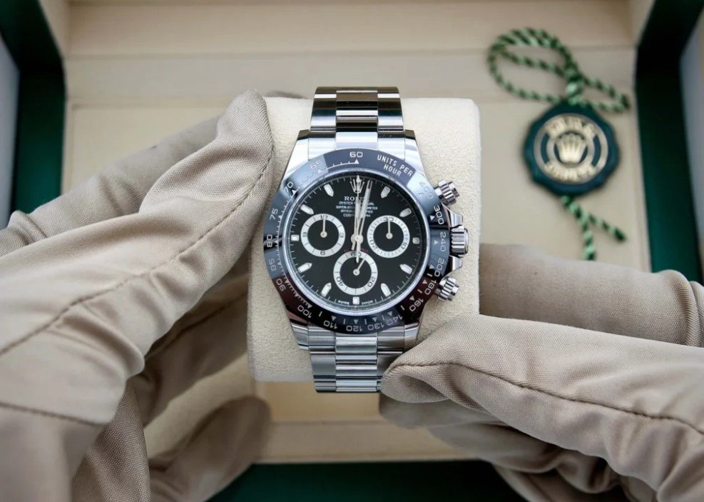 Top 5 Most Expensive Watches Owned by Virat Kohli 5 Most Expensive Watches Owned by Virat Kohli
