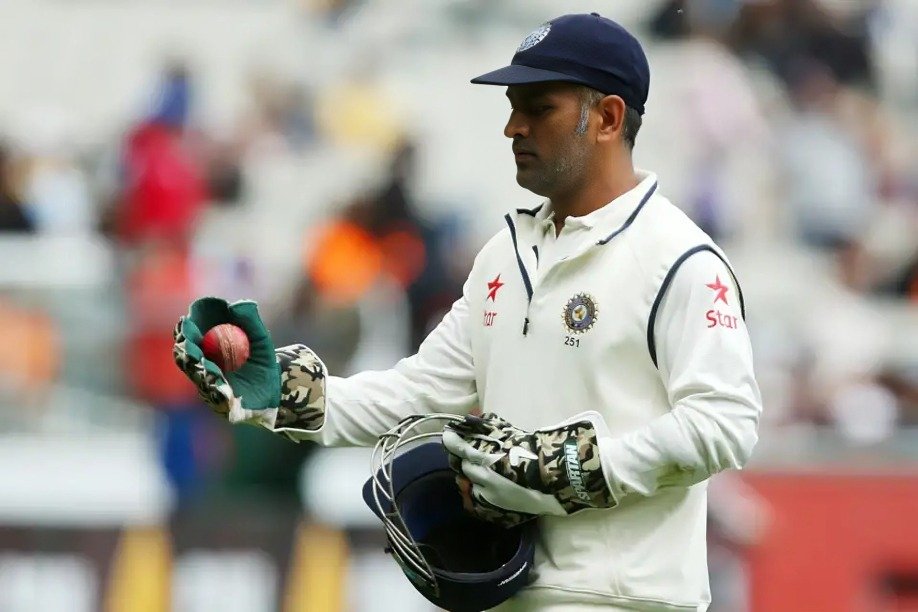 Top 10 Most Catches in a Match in Border-Gavaskar Trophy - Sports Samrath