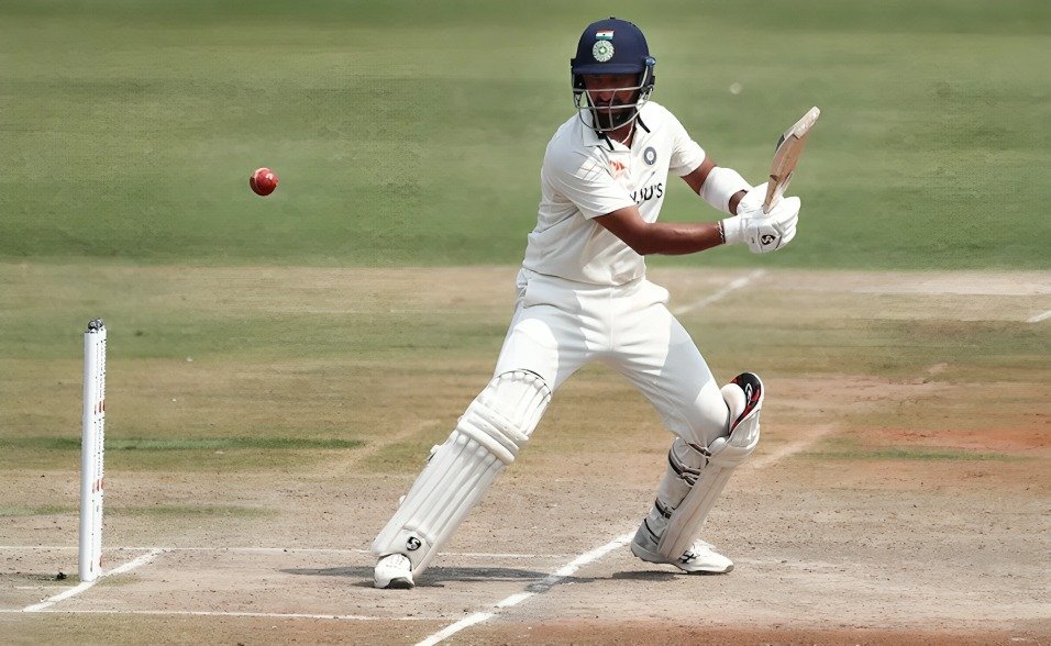 Top 10 Players with Highest Averages in the Border-Gavaskar Trophy 12 Top 10 Players with Highest Averages in the Border-Gavaskar Trophy - Sports Samrath