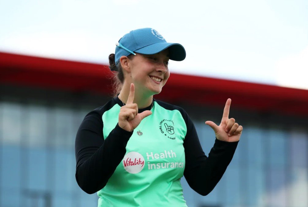 Top 10 Most Beautiful Female Cricketers 7 Most Beautiful Female Cricketers
