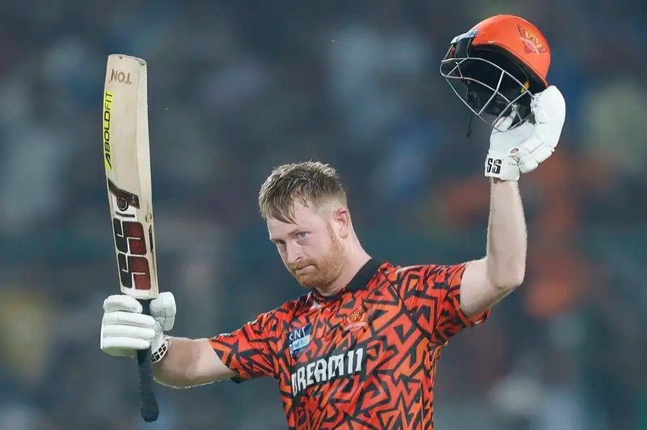 Top 10 Highest Paid Retained Players of IPL 2026 - Sports Samrath