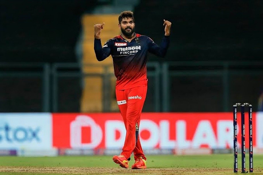 Top 10 Bowlers With Most Five-Wicket Hauls in IPL 11 Top 10 Bowlers With Most Five-Wicket Hauls in IPL - Sports Samrath