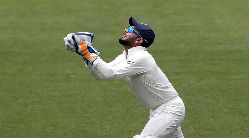 Top 10 Most Catches in a Match in Border-Gavaskar Trophy - Sports Samrath