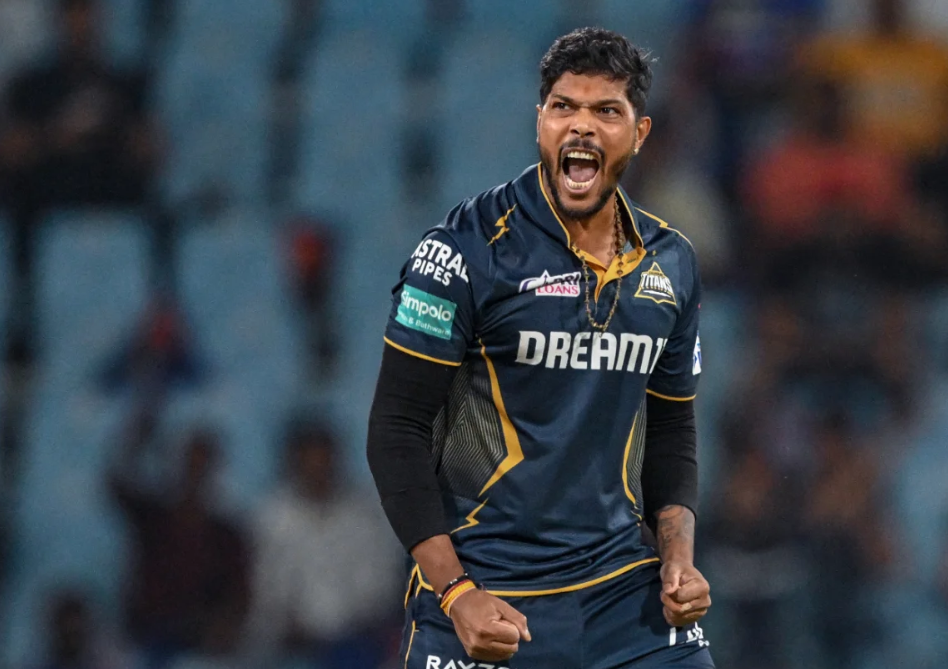 Top 10 Bowlers With The Most Dot Balls in IPL 4 Umesh Yadav