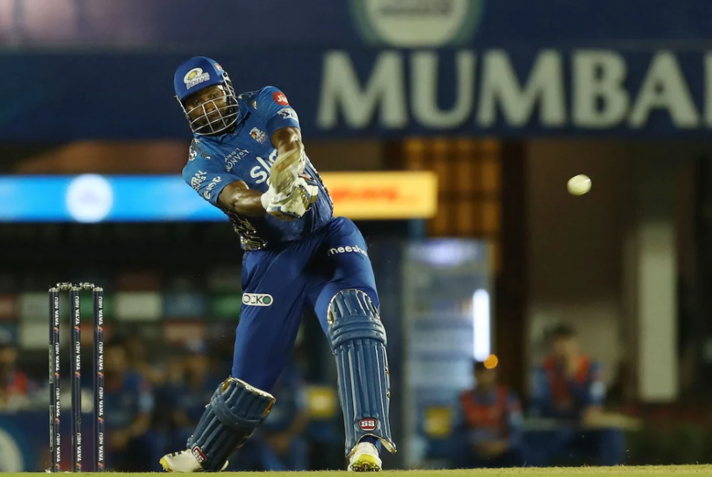 Top 10 Batsmen With Highest Strike Rates in IPL 8 Top 10 Batsmen With Highest Strike Rates in IPL
