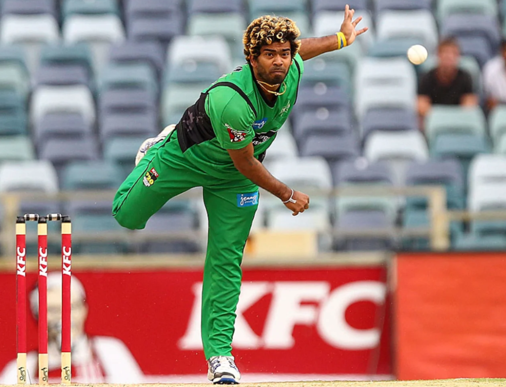 Top 10 Bowlers With Most Five Wickets in an Innings For Big Bash League 7 Top 10 Bowlers With Most Five Wickets in an Innings For Big Bash League