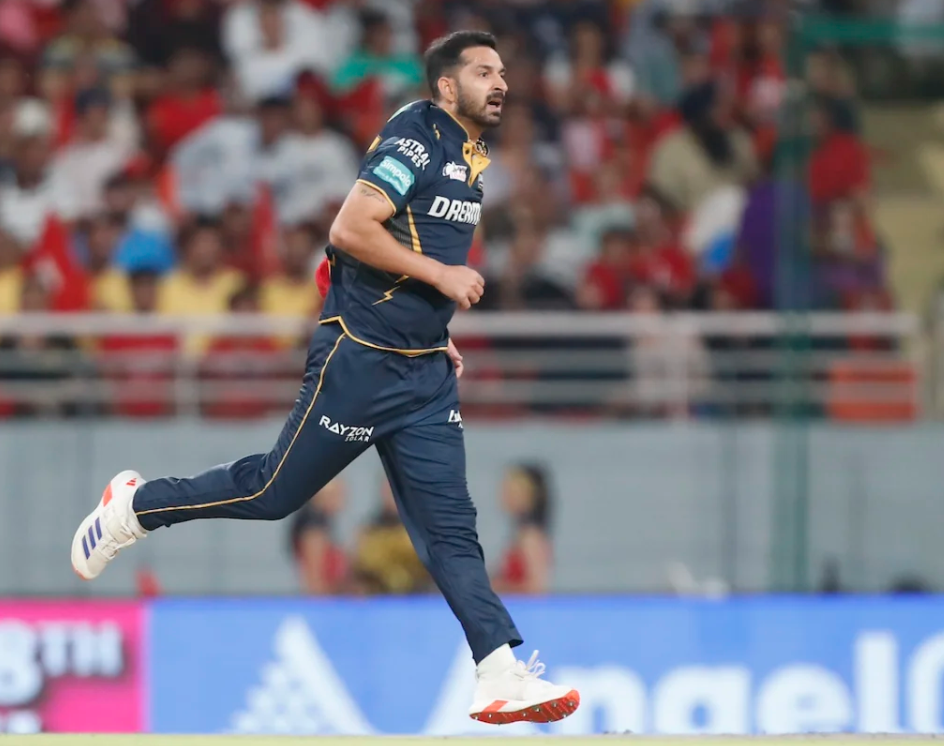 Top 10 Bowlers Conceding the Most Runs in a Single IPL Inning 3 Top 10 Bowlers Conceding the Most Runs in a Single IPL Inning