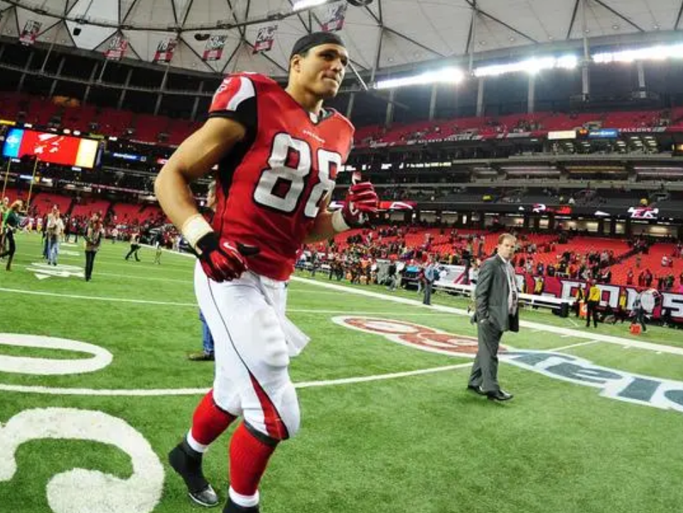 Top 10 Best Tight Ends of All Time in NFL 7 Top 10 Best Tight Ends of All Time in NFL