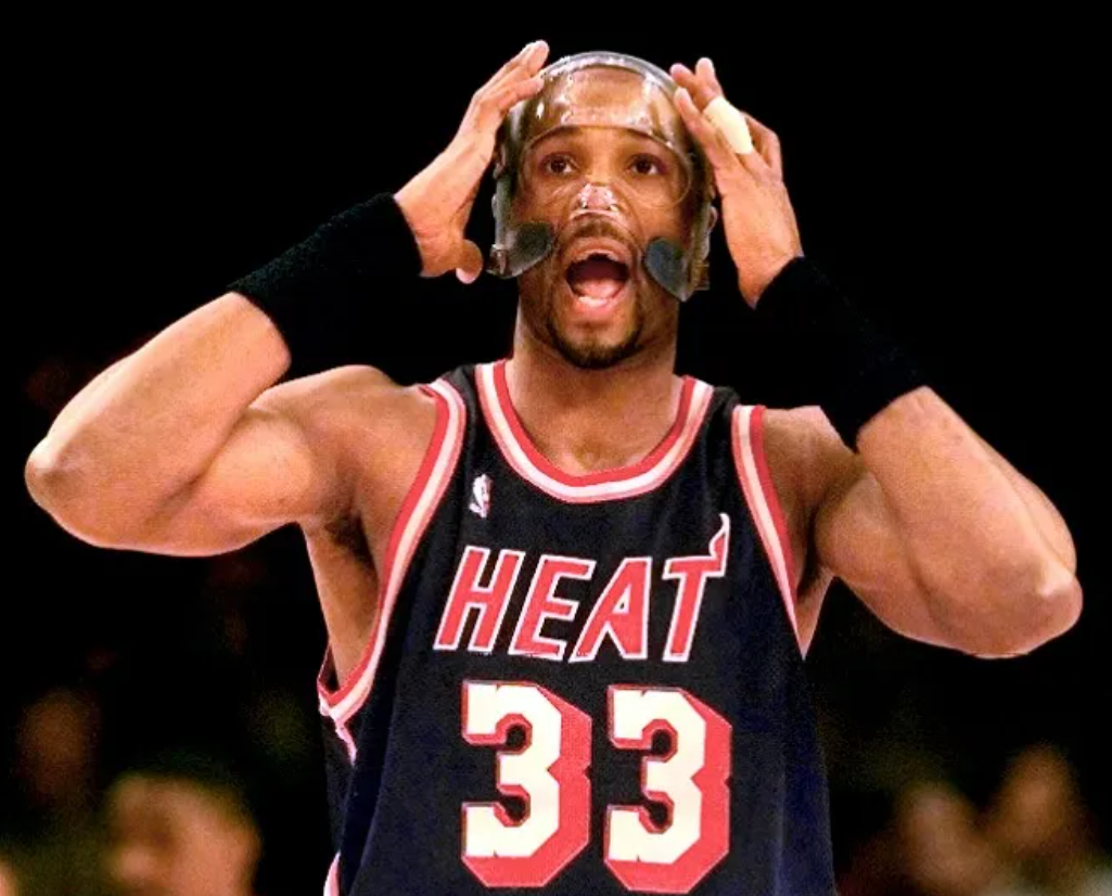 Top 10 Best Centers of All Time in NBA 4 Top 10 Best Centers of All Time in NBA