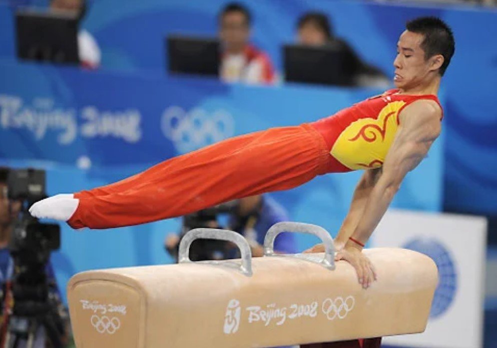 Top 10 Best Gymnasts of All time 3 Best Gymnasts