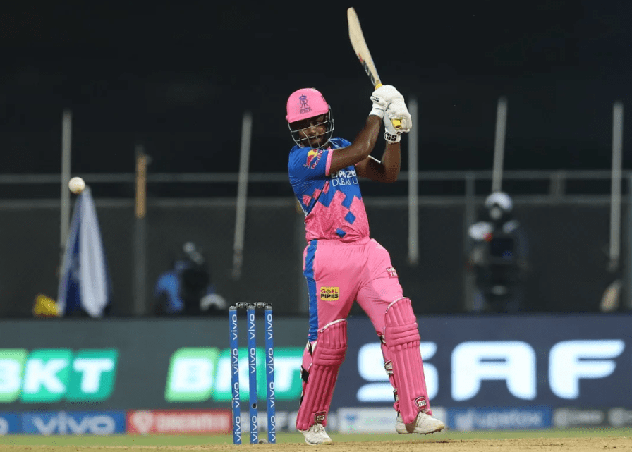Top 10 Highest Batting Scores While Chasing in IPL History 5 Top 10 Highest Batting Scores While Chasing in IPL History