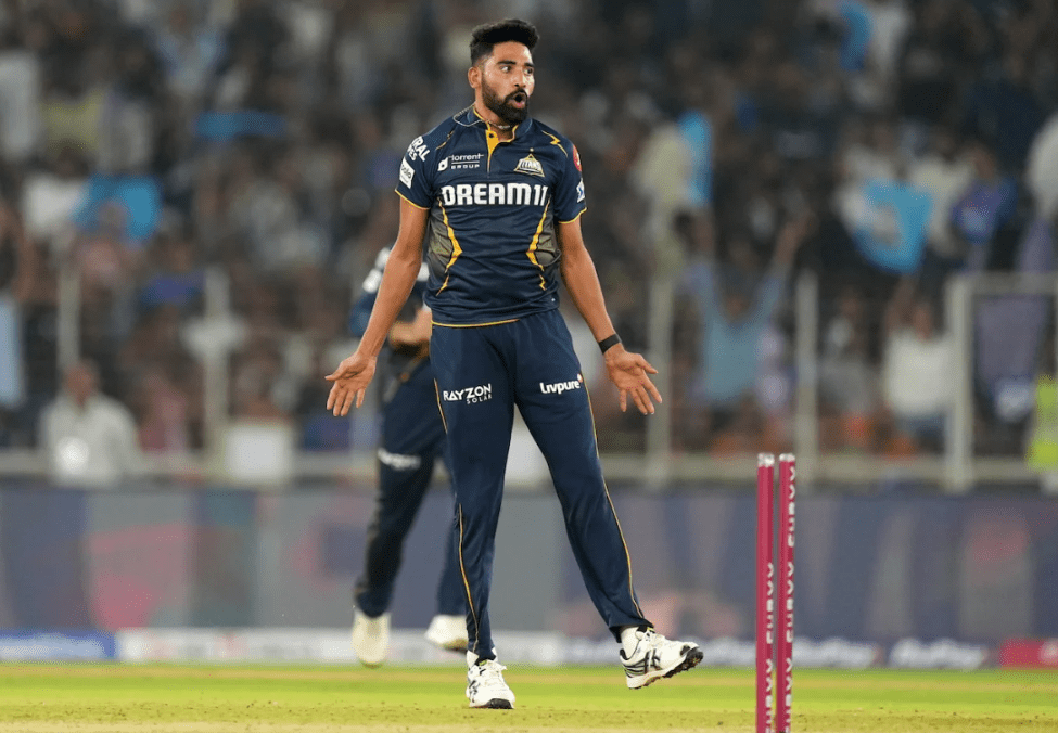 Top 5 Bowlers With Most Wickets in Powerplay of IPL 2025 5 Top 5 Bowlers With Most Wickets in Powerplay of IPL 2025