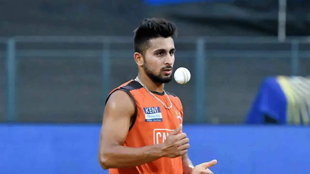 Top 5 Times a Net Bowler Became the Star of the Season 4 Top 5 Times a Net Bowler Became the Star of the Season