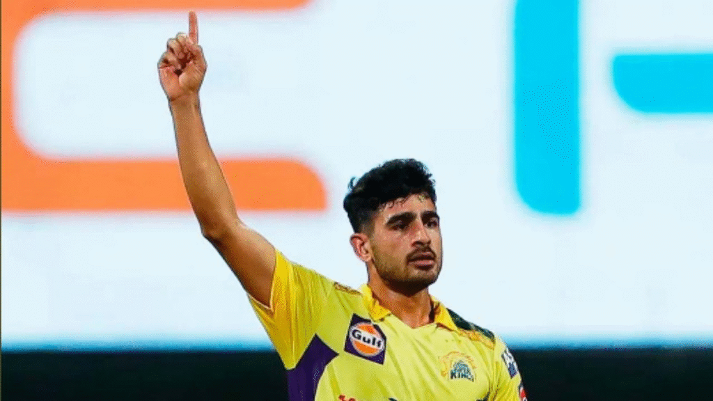 Top 5 Times a Net Bowler Became the Star of the Season 5 Top 5 Times a Net Bowler Became the Star of the Season