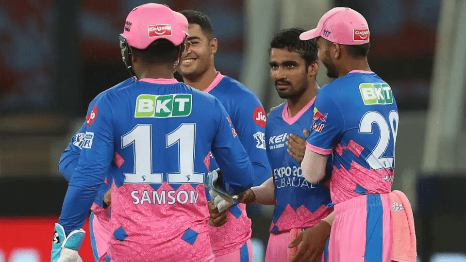 Top 5 Times IPL Team Social Media Won the Internet with Epic Posts 7 Top 5 Times IPL Team Social Media Won the Internet with Epic Posts