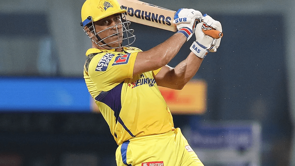 Top 5 IPL Batters with the Most Last-Over Finishes 7 Top 5 IPL Batters with the Most Last-Over Finishes