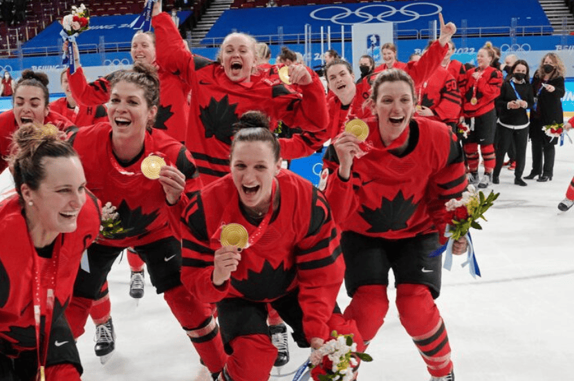 Top 10 Best Women’s Ice Hockey Teams in 2025 11 Top 10 Best Women’s Ice Hockey Teams in 2025