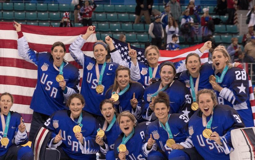 Top 10 Best Women’s Ice Hockey Teams in 2025 12 Top 10 Best Women’s Ice Hockey Teams in 2025