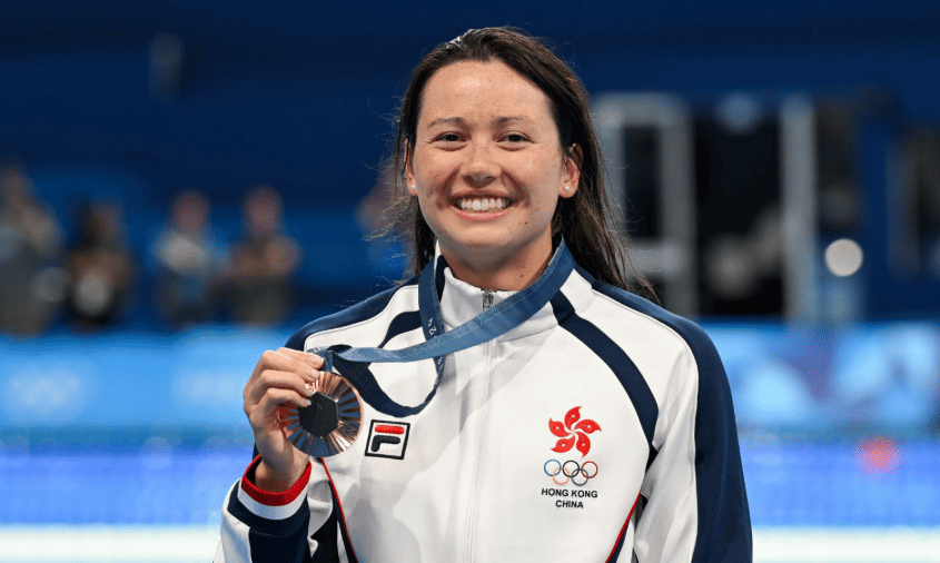 Top 10 Female Swimmers: Elite Athletes to Watch in 2025 8 Top 10 Female Swimmers: Elite Athletes to Watch in 2025