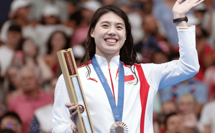 Top 10 Female Swimmers: Elite Athletes to Watch in 2025 9 Top 10 Female Swimmers: Elite Athletes to Watch in 2025