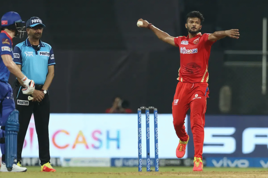 Top 5 Domestic Legends Who Never Got a Long IPL Run 6 Top 5 Domestic Legends Who Never Got a Long IPL Run