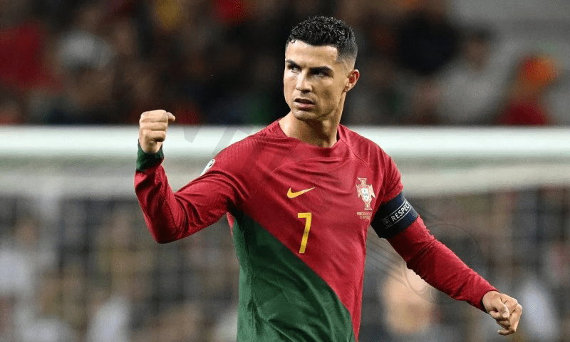Top 10 richest footballers in the world 2025: highest net worth, earnings & wealth breakdown 12 footballers