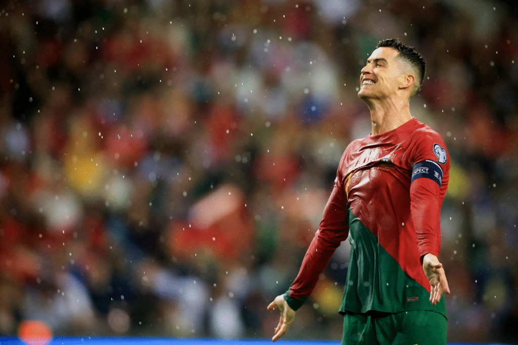 Top 10 Unbelievable Football Records of All Time – Goals, Speed, Streaks & Legends 12 Football