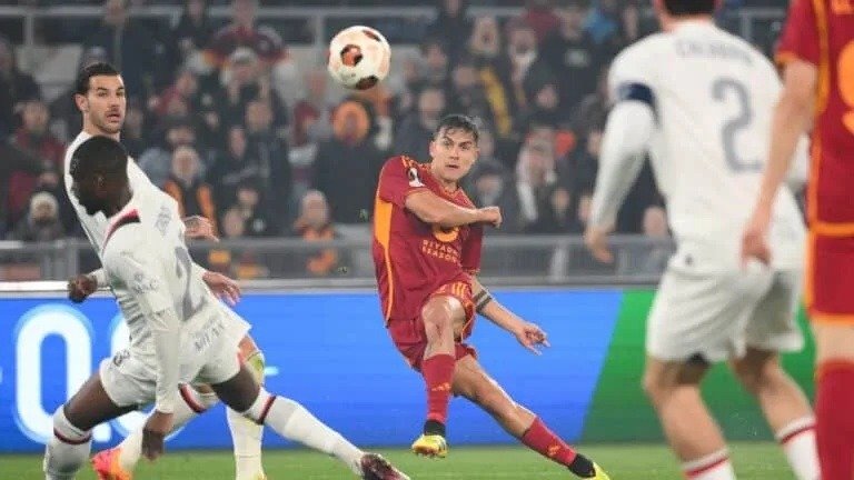 Top 10 Free Kicks That Shocked the World