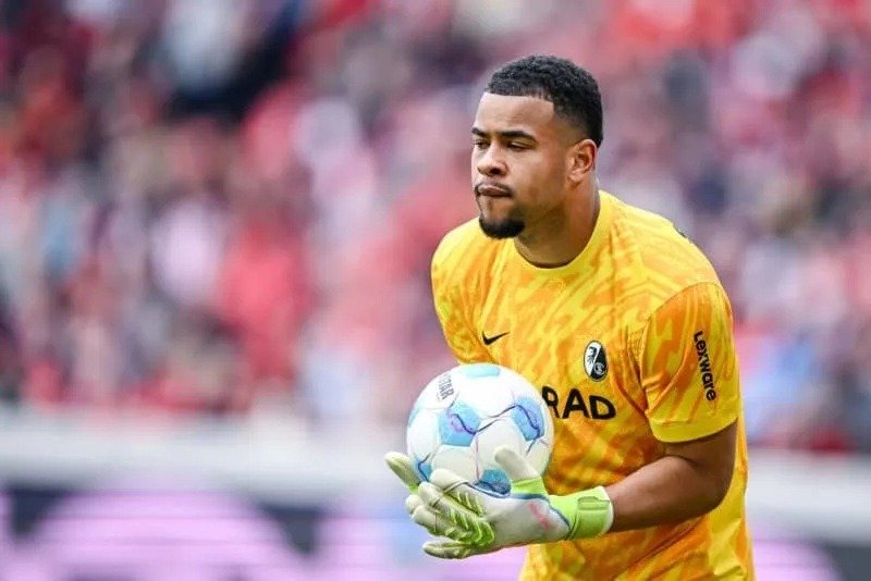 Top 10 Goalkeepers Who Conceded the Most Goals in 2025 5 Top 10 Goalkeepers Who Conceded the Most