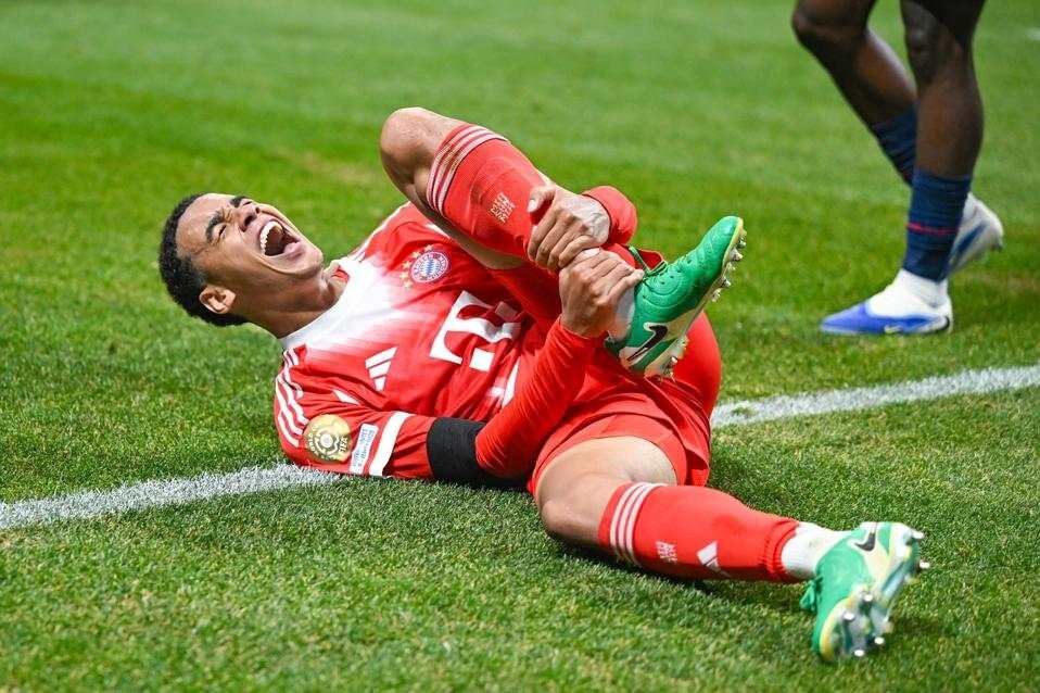 The 10 Most Devastating Football Injuries