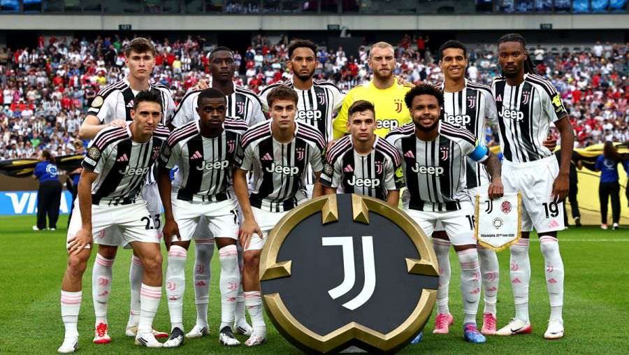 Top 10 Mind-Blowing Football Records of 2025 That Could Last Forever 4 top-10-mind-blowing-football-records