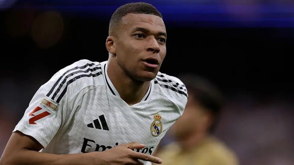 Top 10 Footballers With the Most Goals in 2025 7 Top 10 Footballers With the Most Goals in 2025