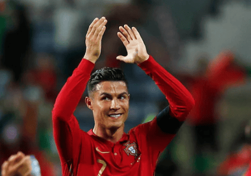 Top 10 Explosive Achievements of Cristiano Ronaldo 12 Top 10 Explosive Achievements of Cristiano Ronaldo