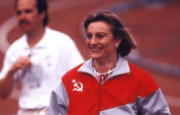 Top 10 Female High Jumpers in History : Elite Athletes 10 Top 10 Female High Jumpers in History : Elite Athletes
