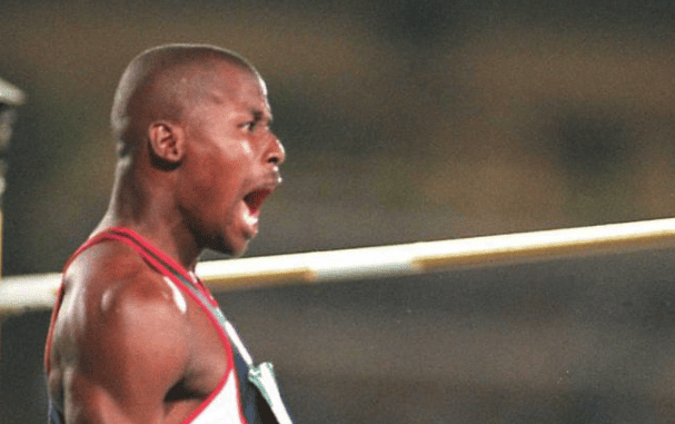 Top 10 Male High Jumpers : Elite Athletes in The History