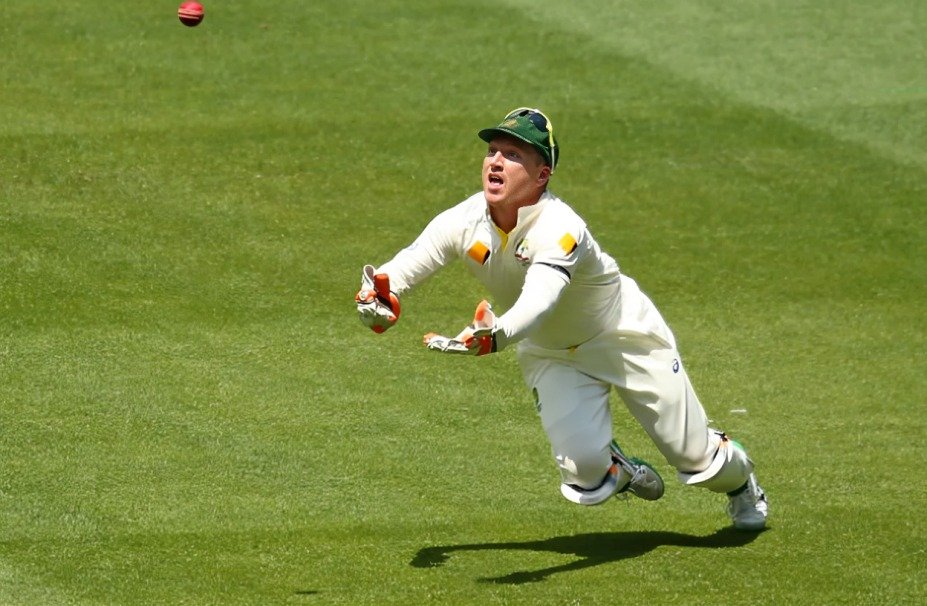 Top 10 Players with the Most Catches in Career in Tests