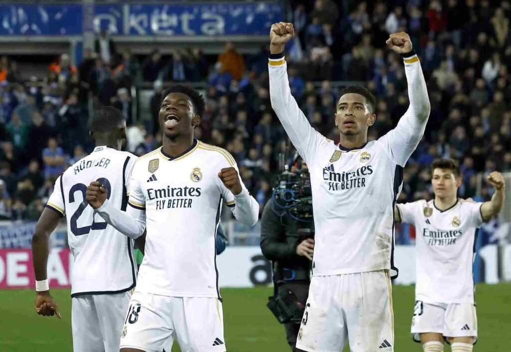 Top 10 Mind-Blowing Football Records of 2025 That Could Last Forever 8 top-10-mind-blowing-football-records