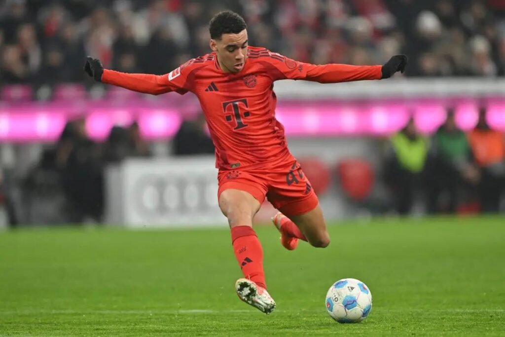 Top 10 Elite Midfielders of 2025 Who Are Changing Football 3 Elite Midfielders of 2025
