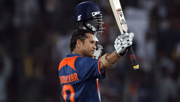 Top 10 ODIs Where a Player Scored 150+ Runs But The Team Lost 10 Top 10 ODIs Where a Player Scored 150+ Runs But The Team Lost